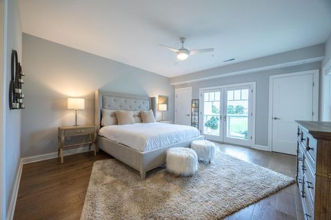 Tiny photo for 5211 Highpointe Lakes Drive 7105 #7105, Westerville, OH 43081 (MLS # 225023831)