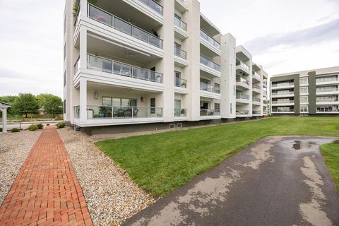 Tiny photo for 5211 Highpointe Lakes Drive 7105 #7105, Westerville, OH 43081 (MLS # 225023831)