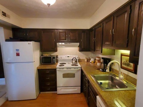 Photo of 5357 Portland Street 304 #304, Columbus, OH 43235 (MLS # 226035903)