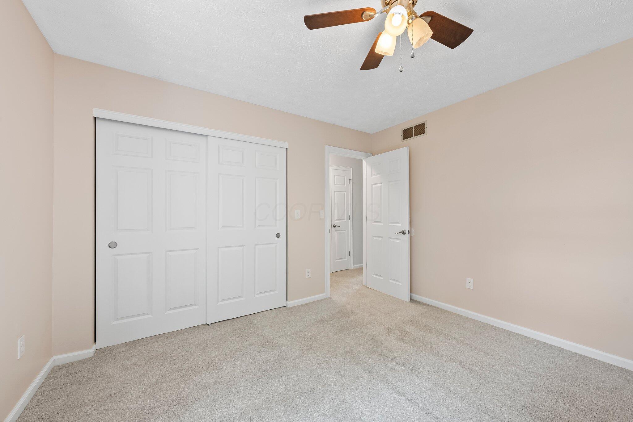 2201 Stratingham Drive, Dublin, Ohio image 29