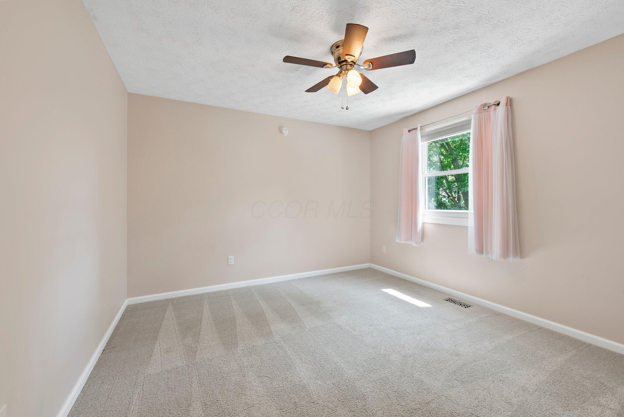 2201 Stratingham Drive, Dublin, Ohio image 28