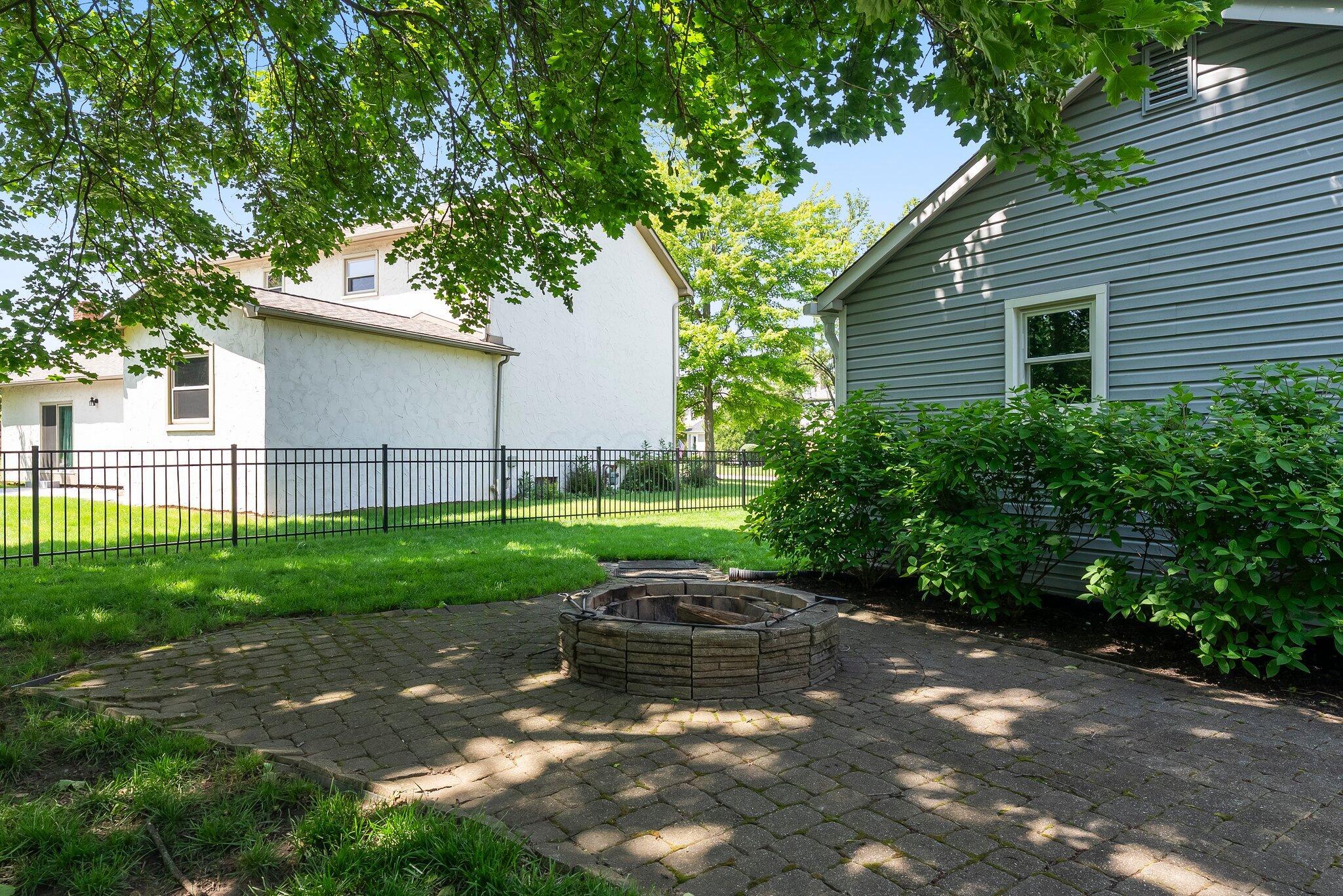 2201 Stratingham Drive, Dublin, Ohio image 47