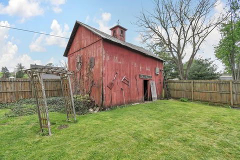 Tiny photo for 112 N Catherine Street, Mount Vernon, OH 43050 (MLS # 226014068)