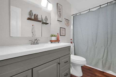 Tiny photo for 631 Harland Drive, Columbus, OH 43207 (MLS # 226006450)