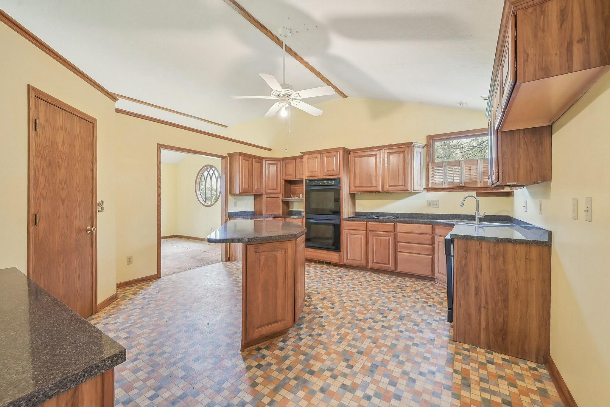 91 Dogwood Drive, Thornville, Ohio image 16