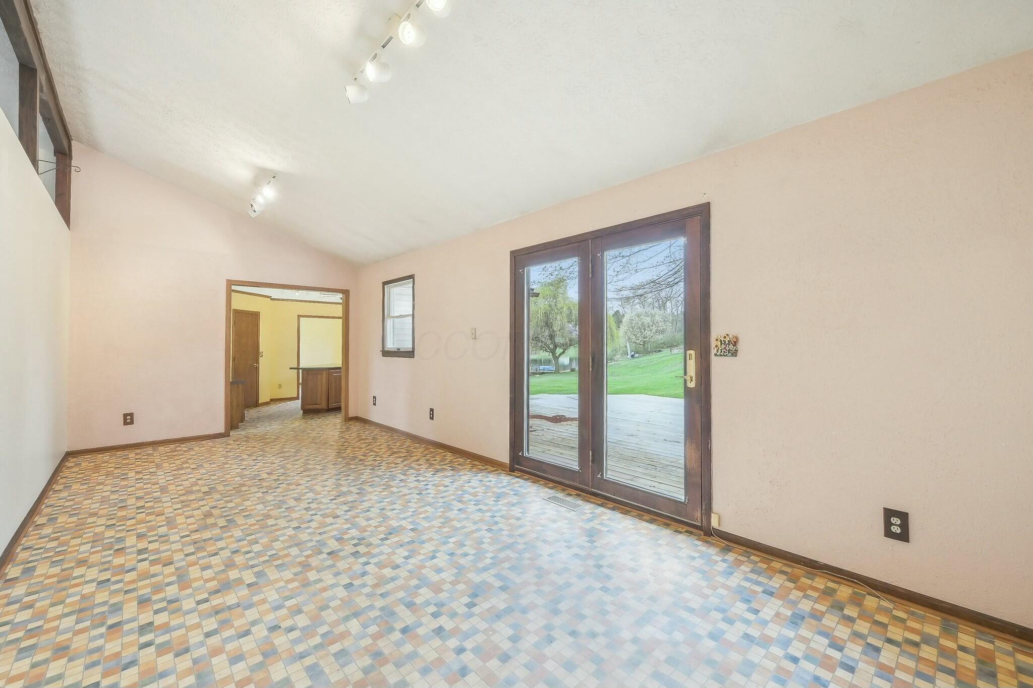91 Dogwood Drive, Thornville, Ohio image 12