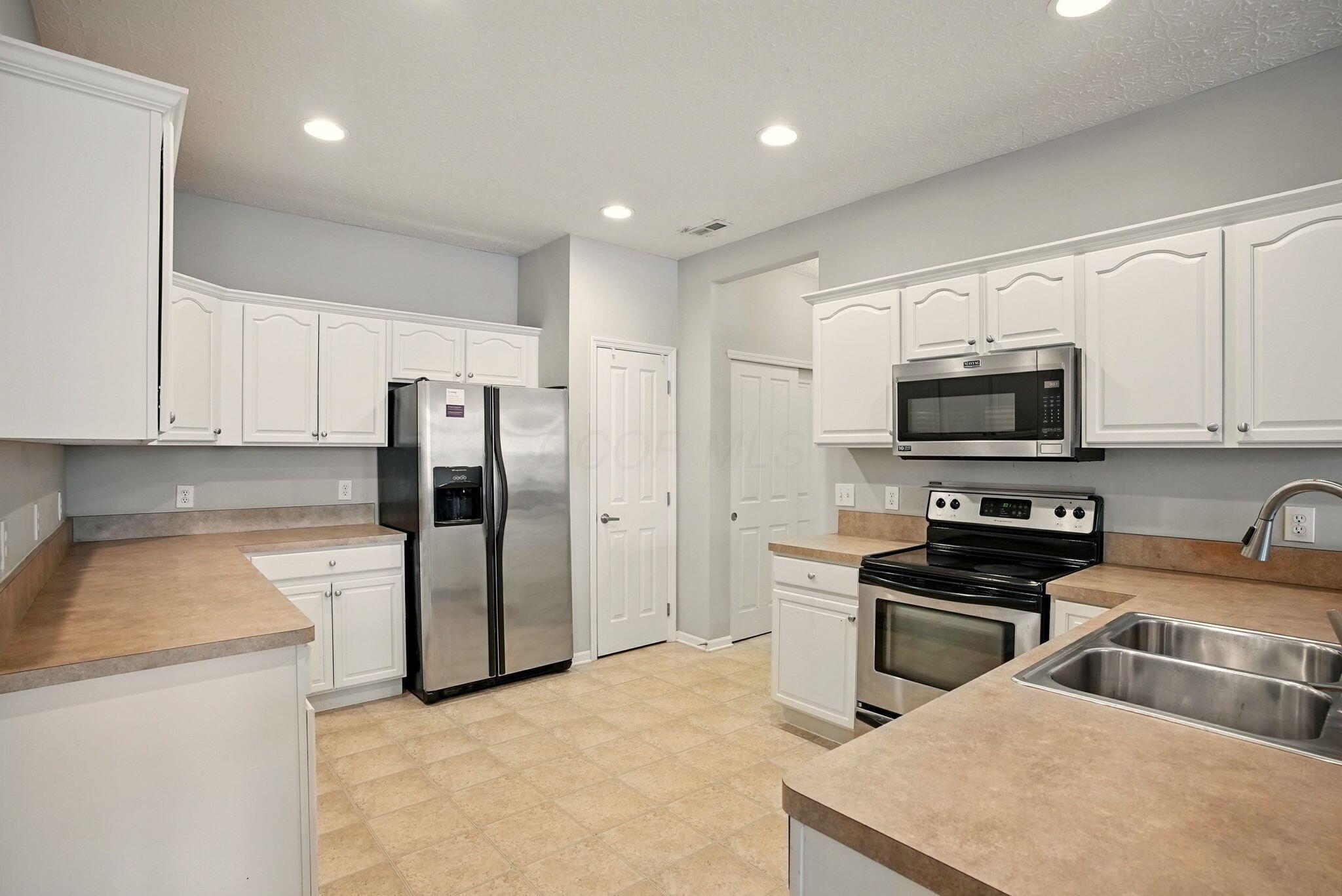 6214 Brickside Drive, New Albany, Ohio image 10