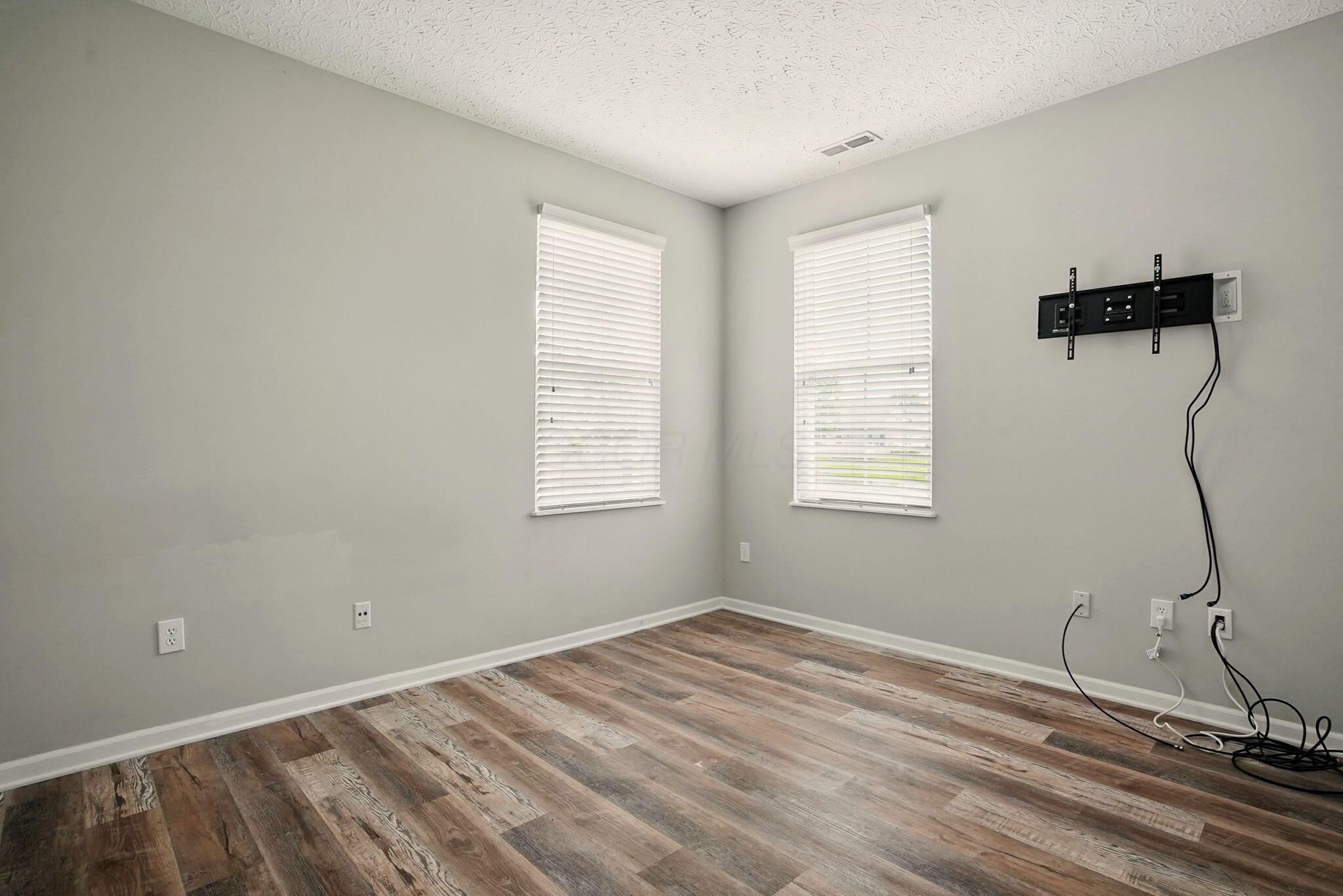 6214 Brickside Drive, New Albany, Ohio image 22