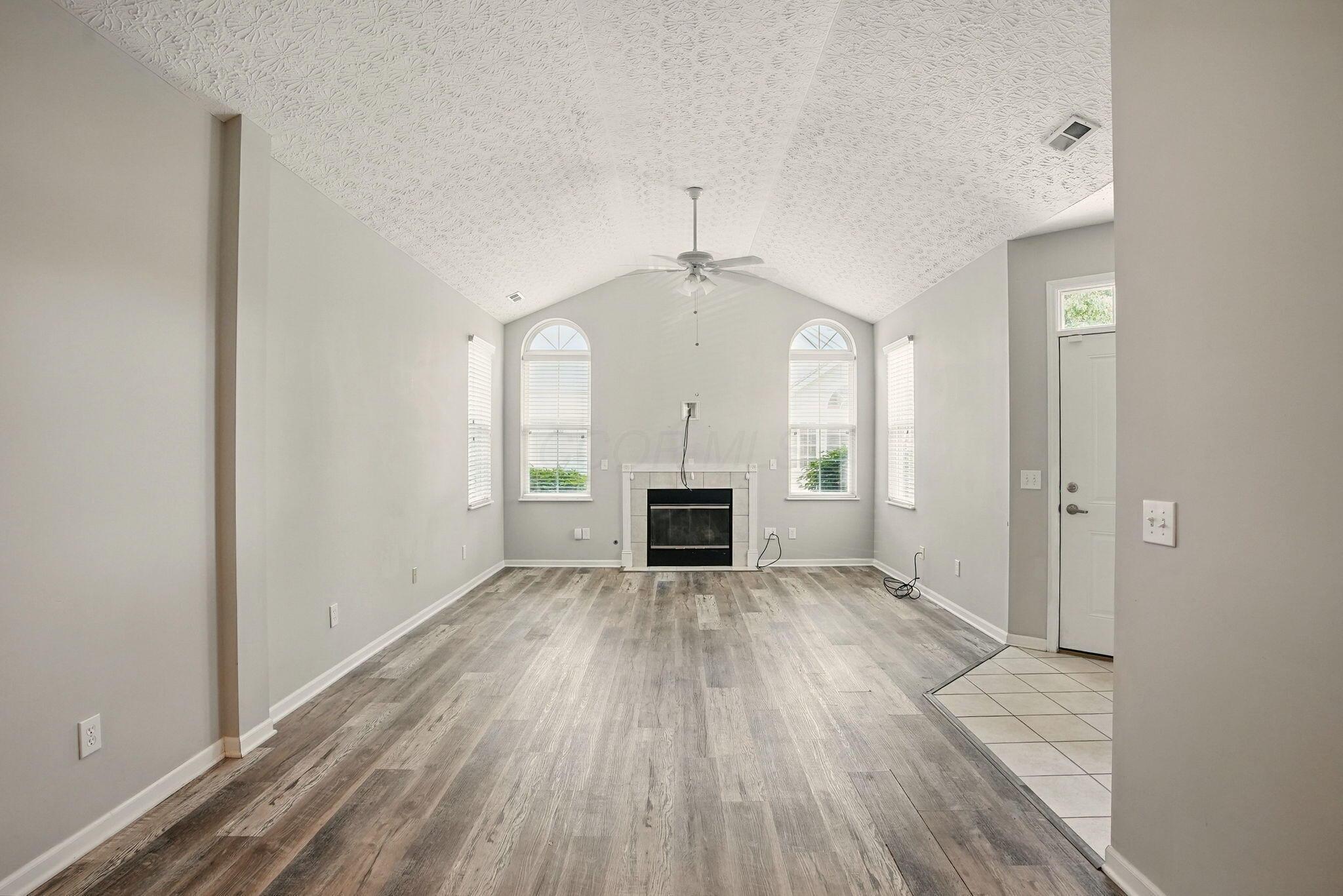 6214 Brickside Drive, New Albany, Ohio image 16