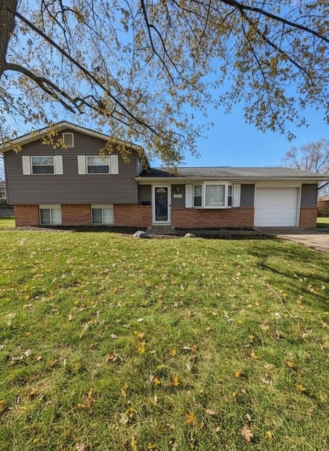 Photo of 3395 Independence Street, Grove City, OH 43123 (MLS # 225043973)