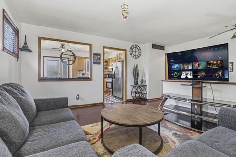 Tiny photo for 3378 Trail Lane Court, Columbus, OH 43231 (MLS # 225041891)