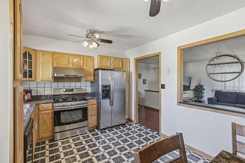 Tiny photo for 3378 Trail Lane Court, Columbus, OH 43231 (MLS # 225041891)