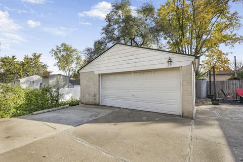 Tiny photo for 3378 Trail Lane Court, Columbus, OH 43231 (MLS # 225041891)
