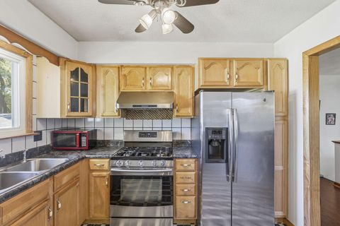 Tiny photo for 3378 Trail Lane Court, Columbus, OH 43231 (MLS # 225041891)