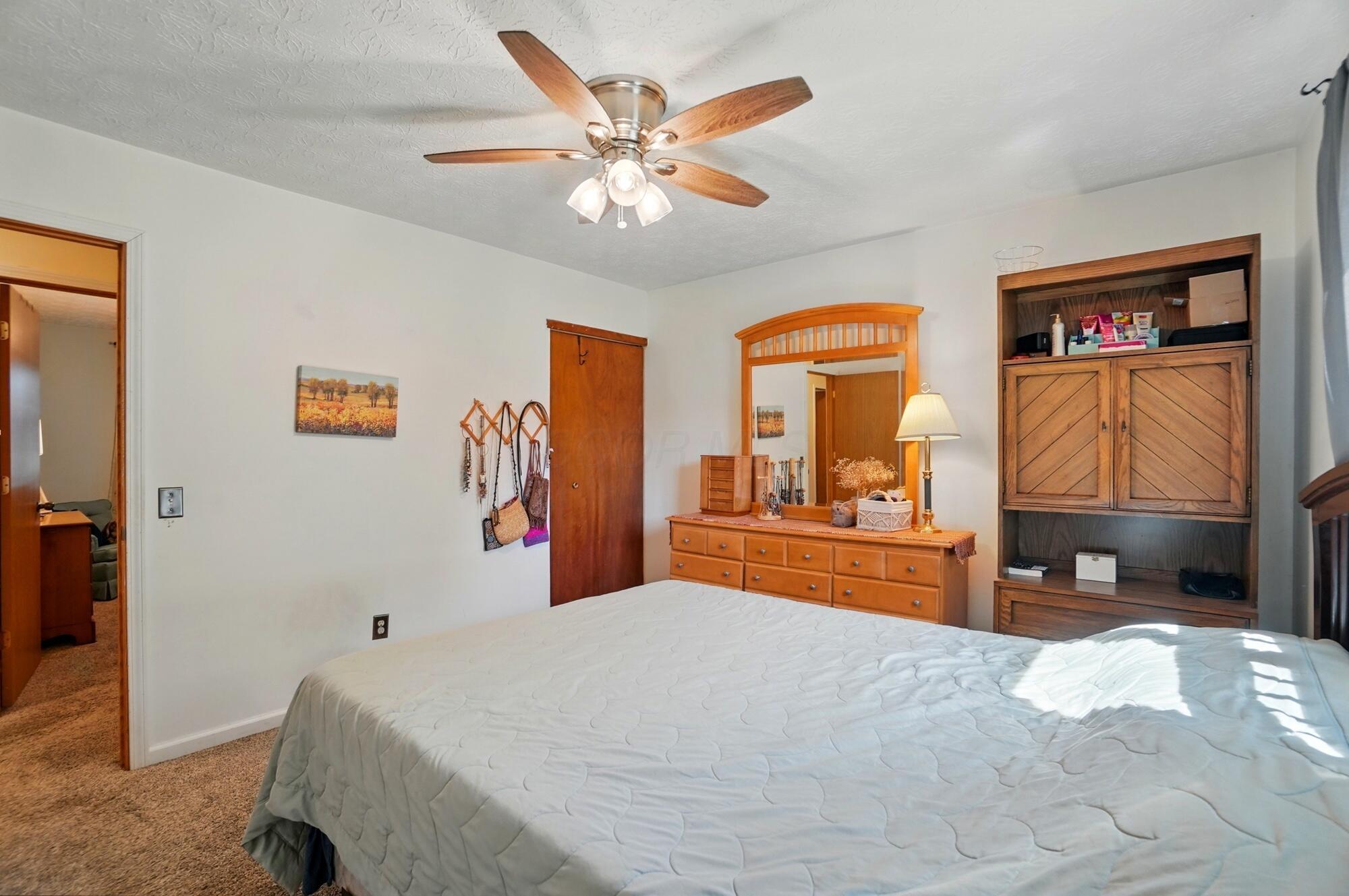 3784 Hendron Road, Groveport, Ohio image 23