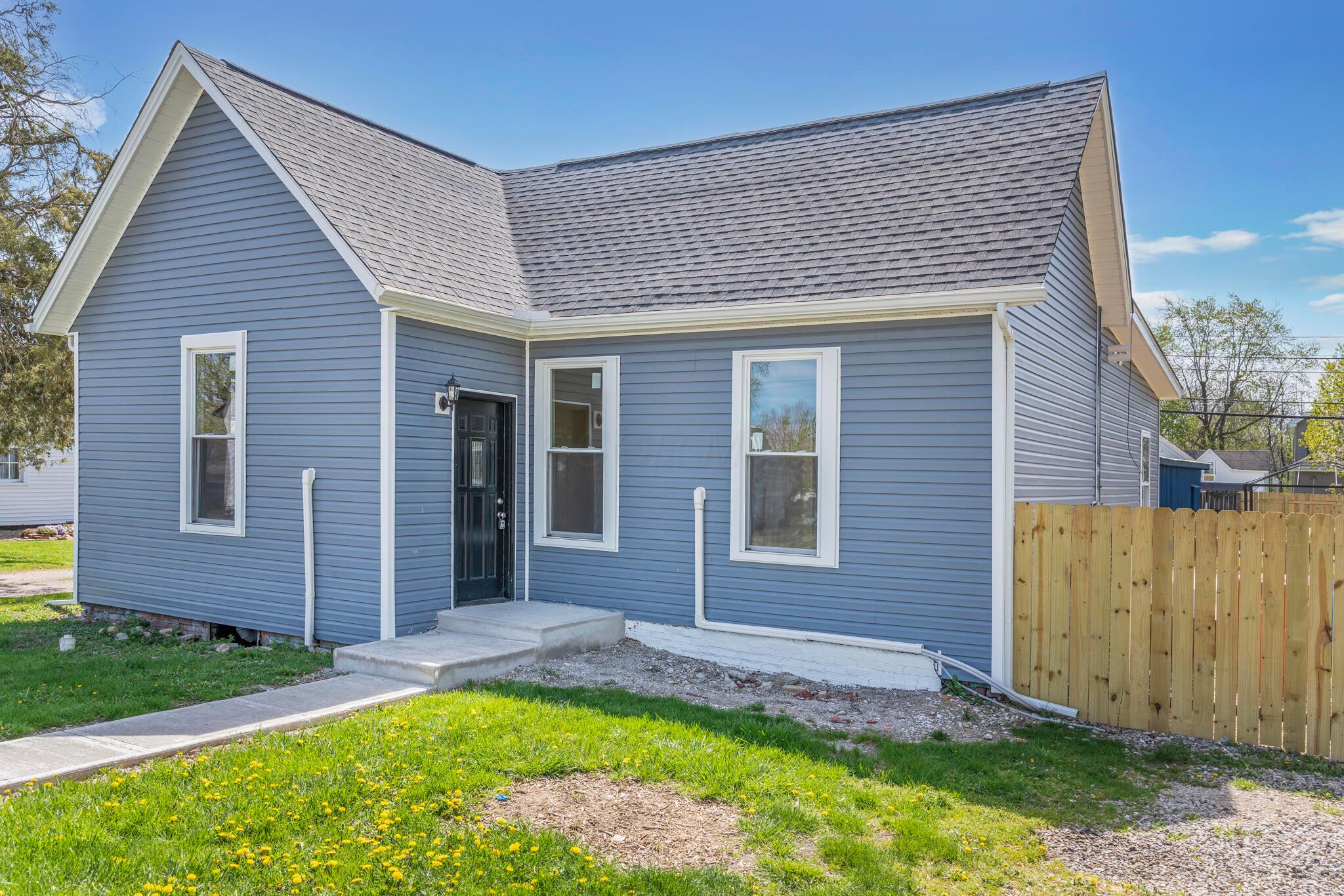 116 W Center Street, London, Ohio image 35
