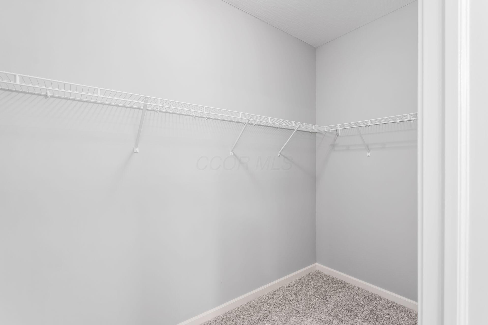 37 Littondale Drive, Delaware, Ohio image 32