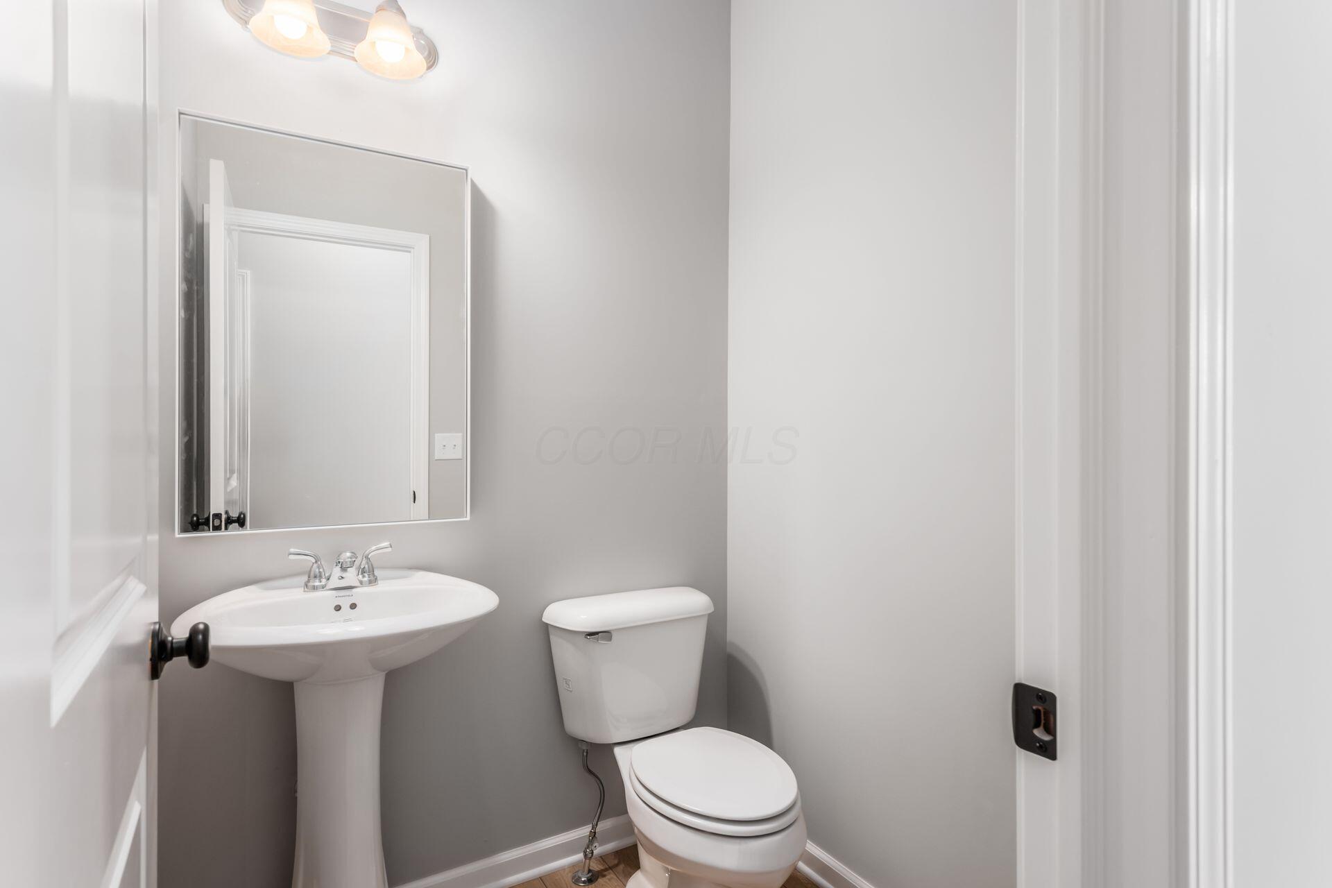 37 Littondale Drive, Delaware, Ohio image 23