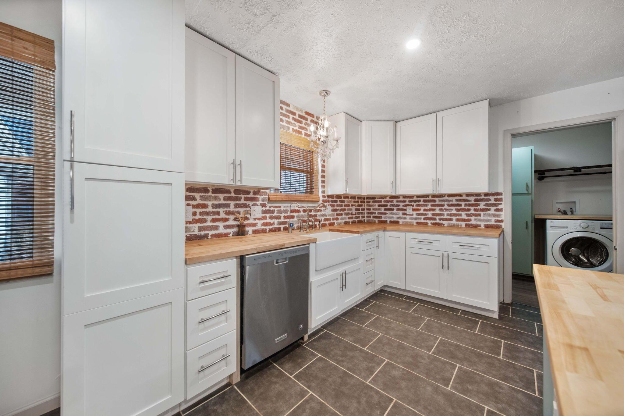 471 N Center Street, Pickerington, Ohio image 12