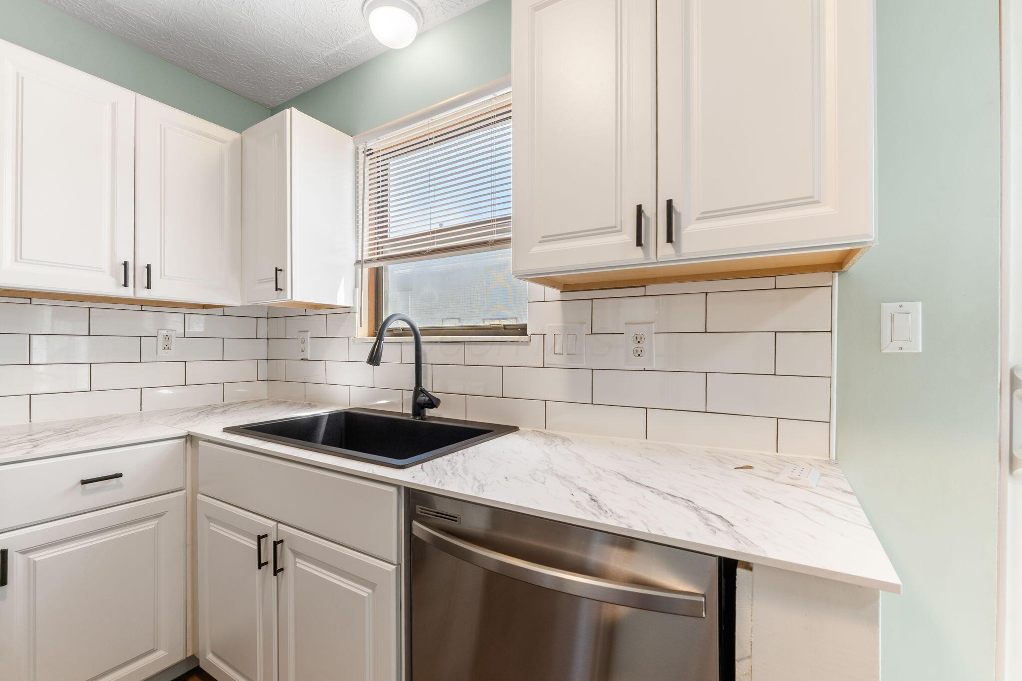 905 Soramill Lane, Columbus, Ohio image 18