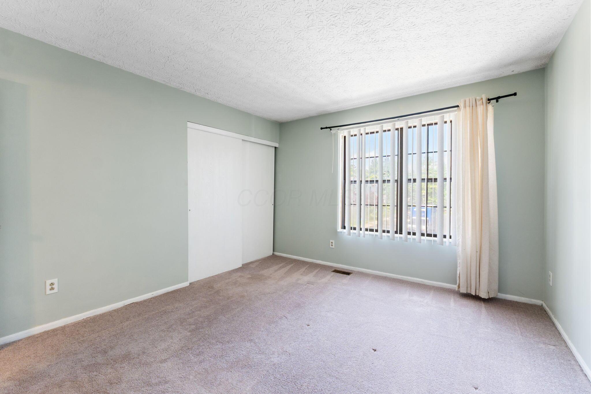 905 Soramill Lane, Columbus, Ohio image 36
