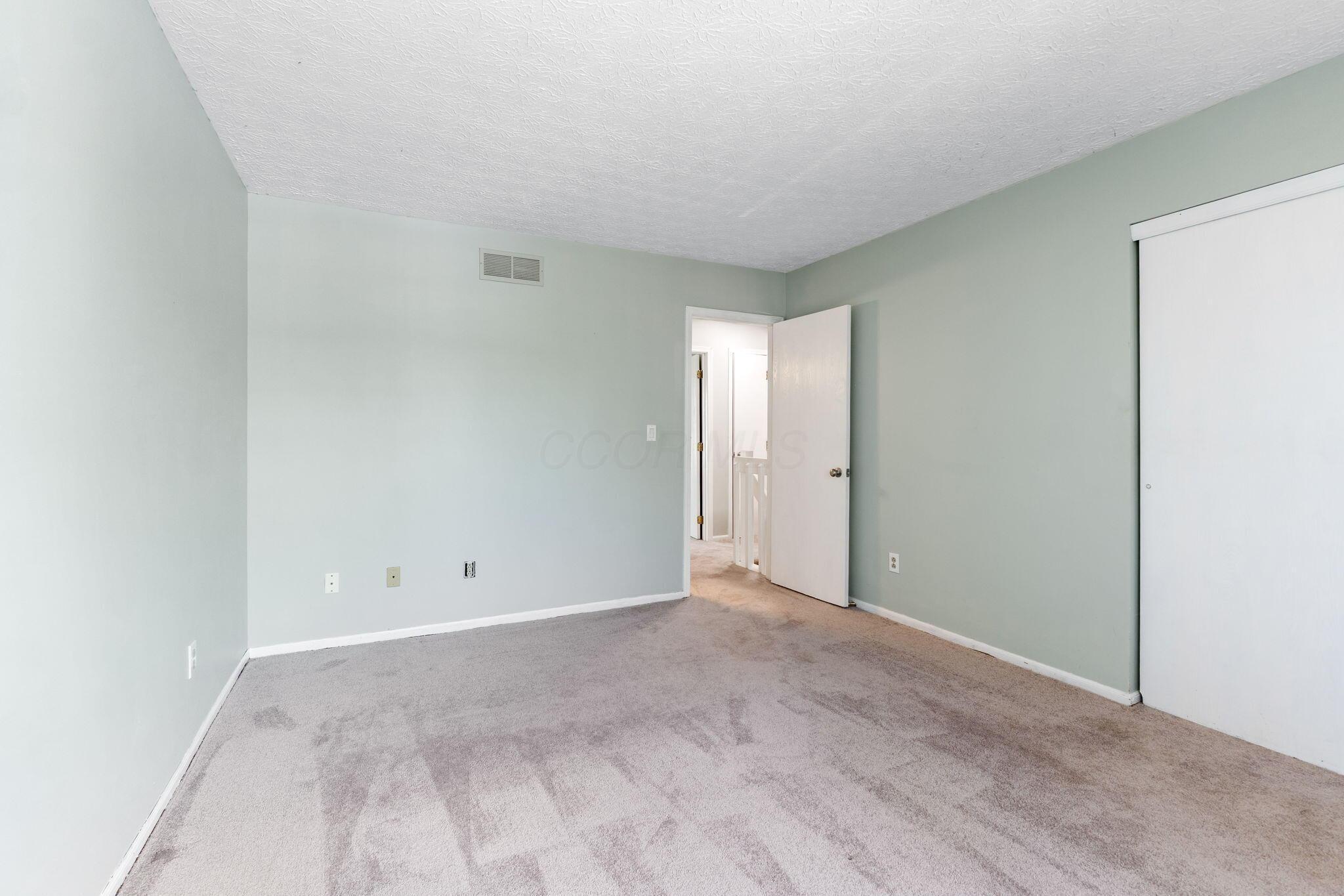 905 Soramill Lane, Columbus, Ohio image 38