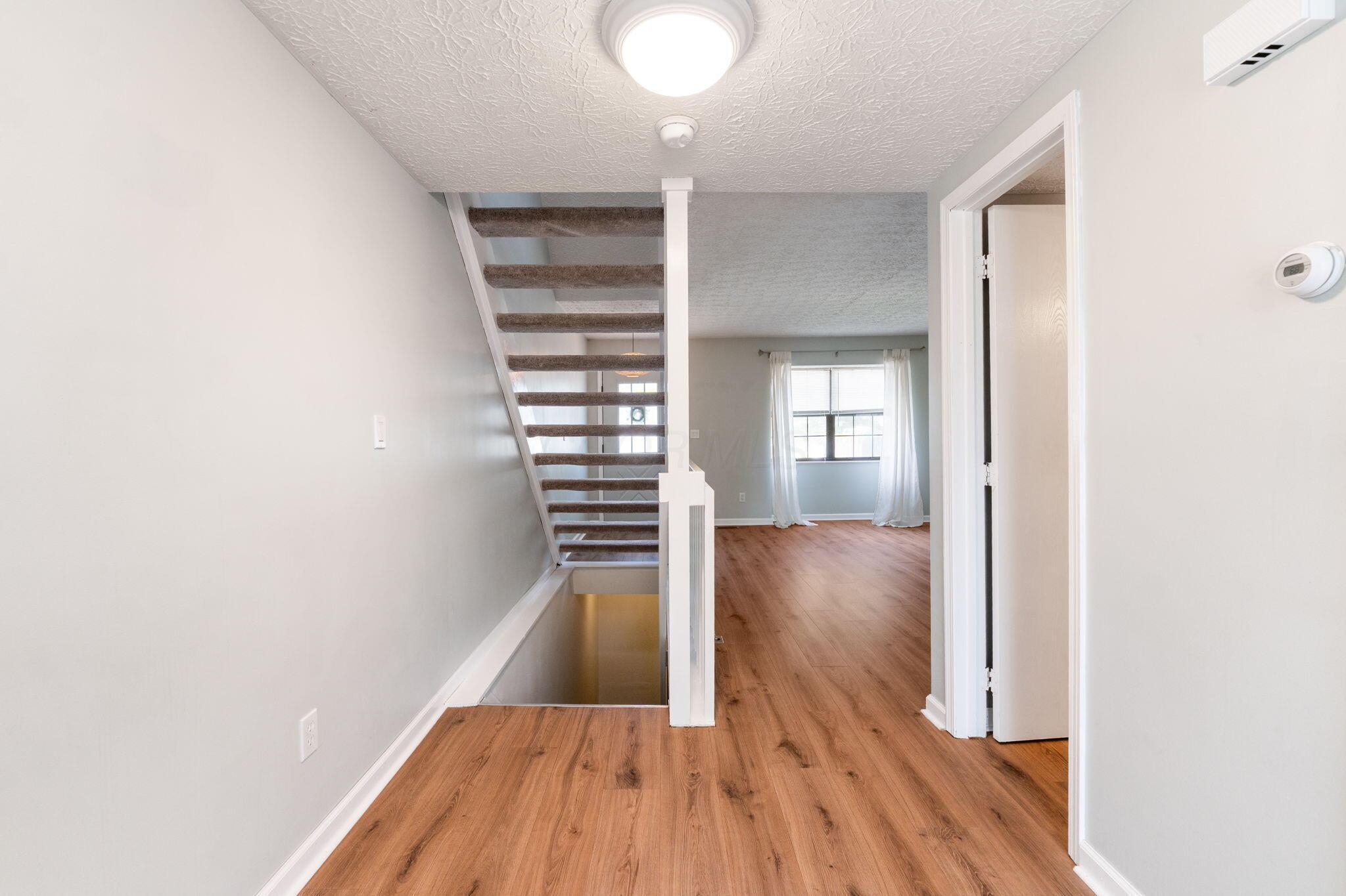 905 Soramill Lane, Columbus, Ohio image 13