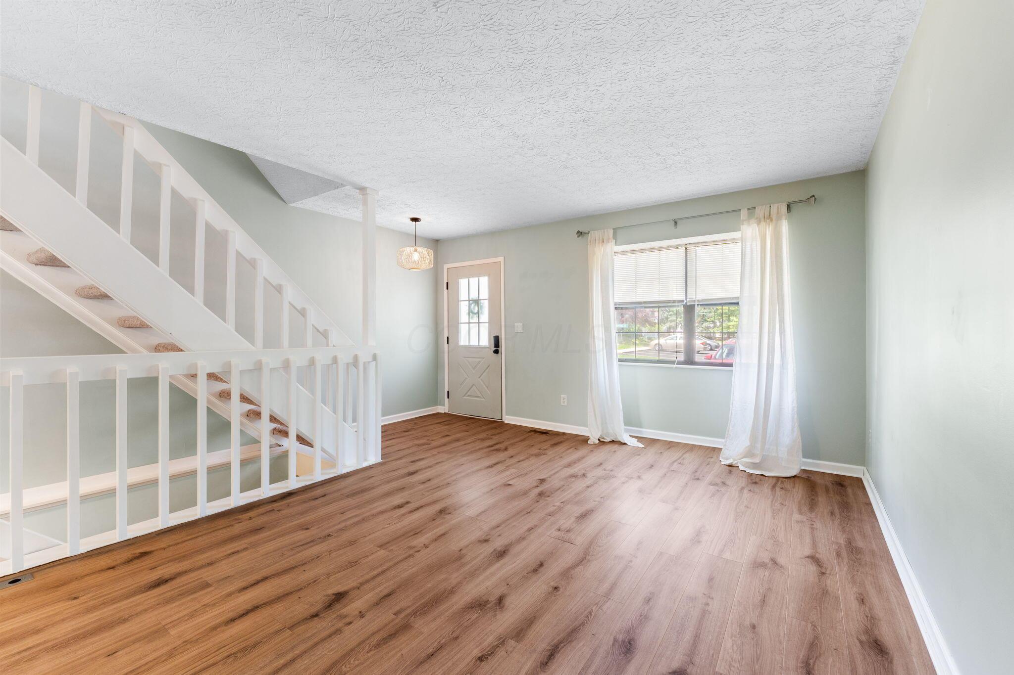 905 Soramill Lane, Columbus, Ohio image 12