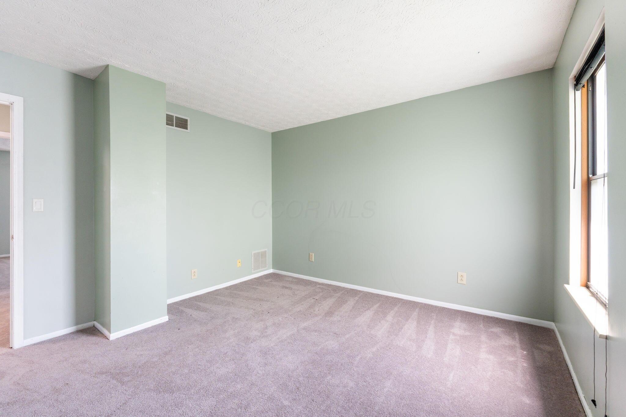 905 Soramill Lane, Columbus, Ohio image 47