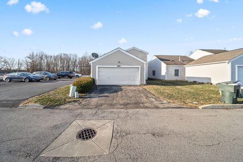 Tiny photo for 5886 Winchester Pike, Canal Winchester, OH 43110 (MLS # 226002400)