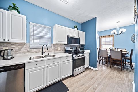 Tiny photo for 5886 Winchester Pike, Canal Winchester, OH 43110 (MLS # 226002400)