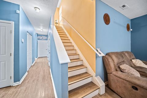 Tiny photo for 5886 Winchester Pike, Canal Winchester, OH 43110 (MLS # 226002400)