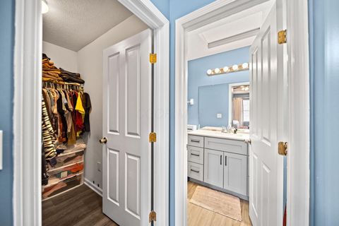 Tiny photo for 5886 Winchester Pike, Canal Winchester, OH 43110 (MLS # 226002400)