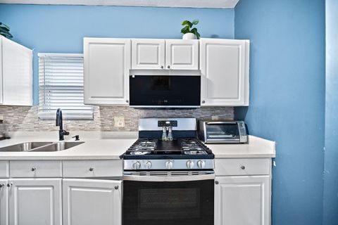 Tiny photo for 5886 Winchester Pike, Canal Winchester, OH 43110 (MLS # 226002400)