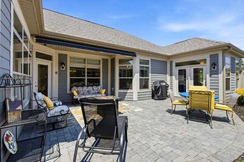 Tiny photo for 3622 Backstretch Way, Grove City, OH 43123 (MLS # 226029332)