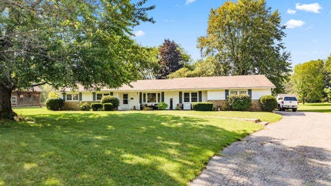 Tiny photo for 169 Needles Drive SW, Pataskala, OH 43062 (MLS # 226033898)