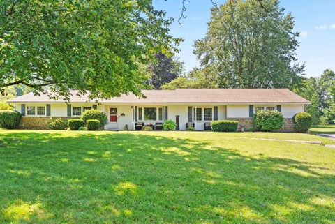 Photo of 169 Needles Drive SW, Pataskala, OH 43062 (MLS # 226033898)