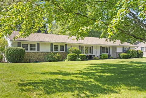 Tiny photo for 169 Needles Drive SW, Pataskala, OH 43062 (MLS # 226033898)