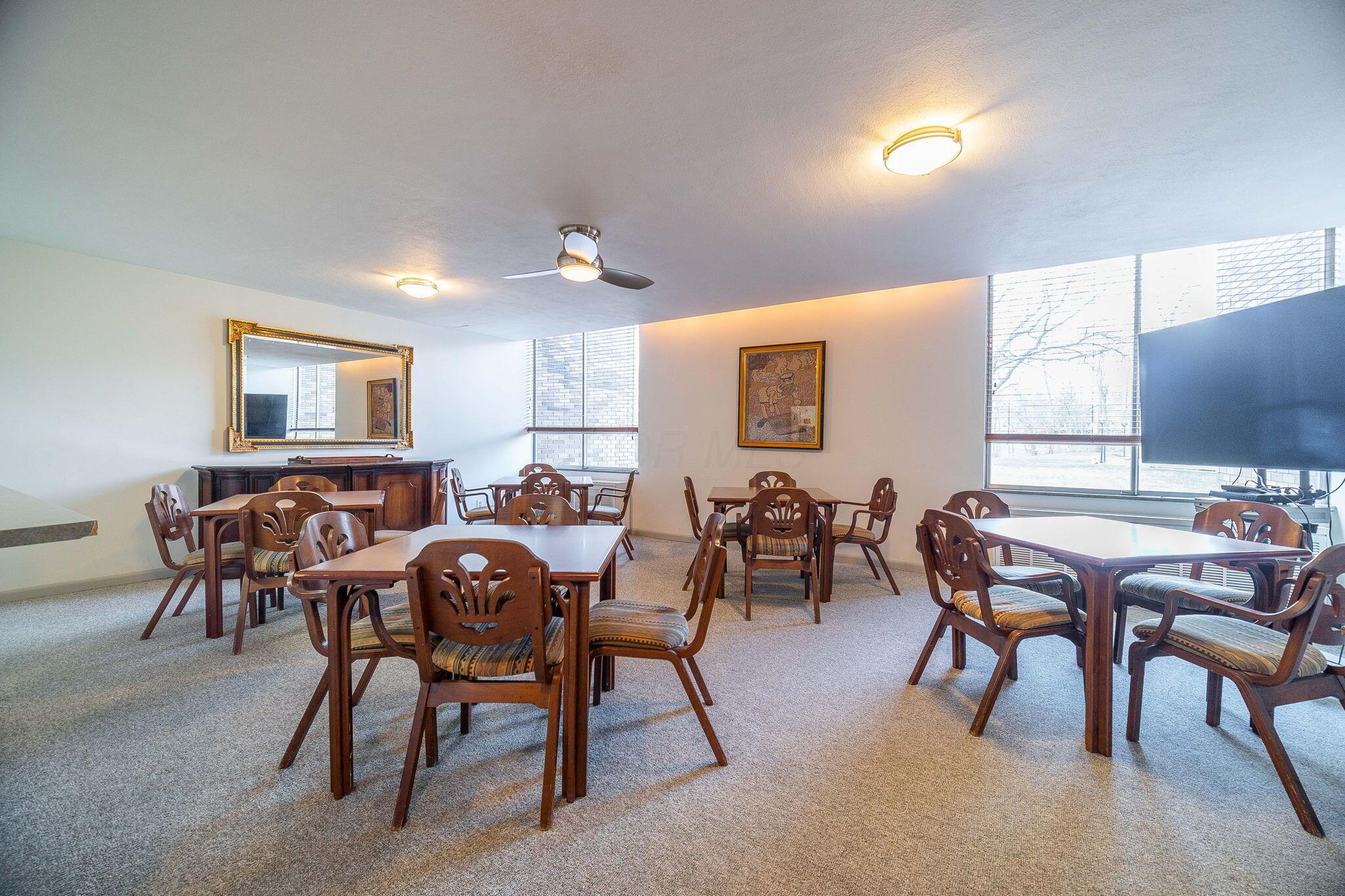 1000 Urlin Avenue 501