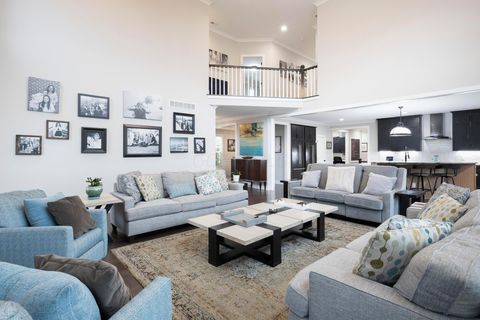 Tiny photo for 7030 Hanbys Loop, New Albany, OH 43054 (MLS # 225045904)