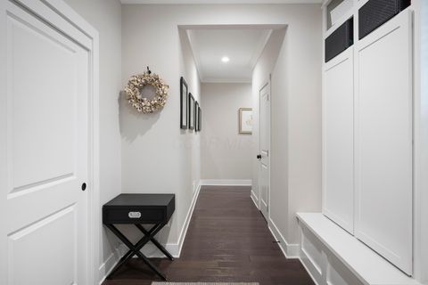 Tiny photo for 7030 Hanbys Loop, New Albany, OH 43054 (MLS # 225045904)