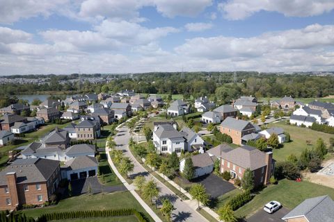 Tiny photo for 7030 Hanbys Loop, New Albany, OH 43054 (MLS # 225045904)