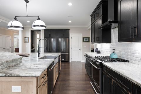 Tiny photo for 7030 Hanbys Loop, New Albany, OH 43054 (MLS # 225045904)