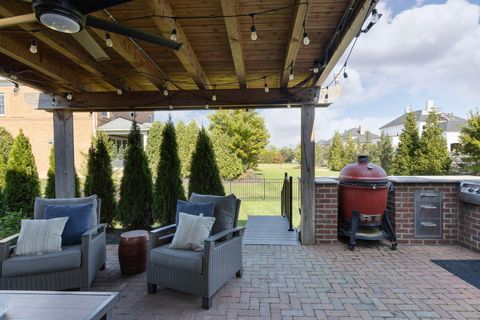 Tiny photo for 7030 Hanbys Loop, New Albany, OH 43054 (MLS # 225045904)