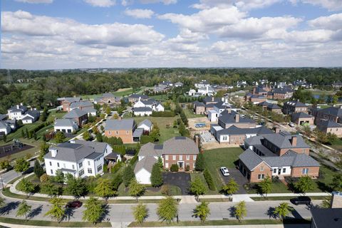 Tiny photo for 7030 Hanbys Loop, New Albany, OH 43054 (MLS # 225045904)