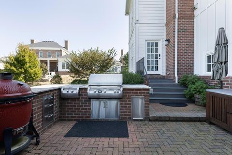 Tiny photo for 7030 Hanbys Loop, New Albany, OH 43054 (MLS # 225045904)