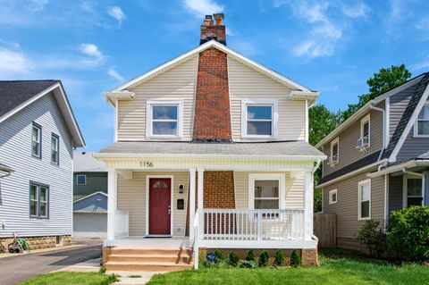 Photo of 1156 S Champion Avenue, Columbus, OH 43206 (MLS # 226014414)
