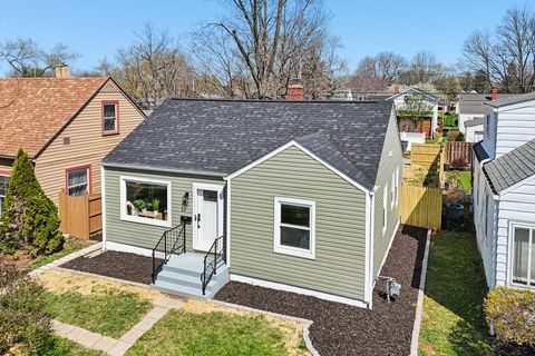 Photo of 420 E Beechwold Boulevard, Columbus, OH 43214 (MLS # 226011592)