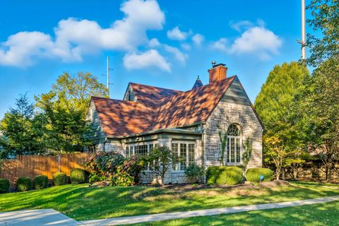 Tiny photo for 3160 Fair Avenue, Columbus, OH 43209 (MLS # 225039614)