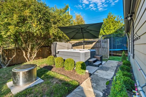 Tiny photo for 3160 Fair Avenue, Columbus, OH 43209 (MLS # 225039614)